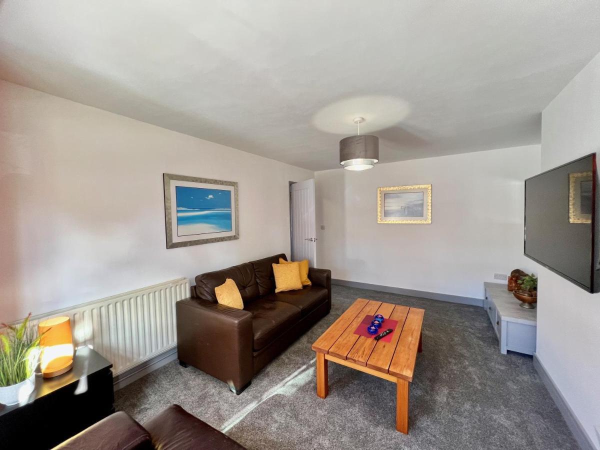 Curzon House One - Great For Contractors Or Family Holidays Cleethorpes Exteriör bild