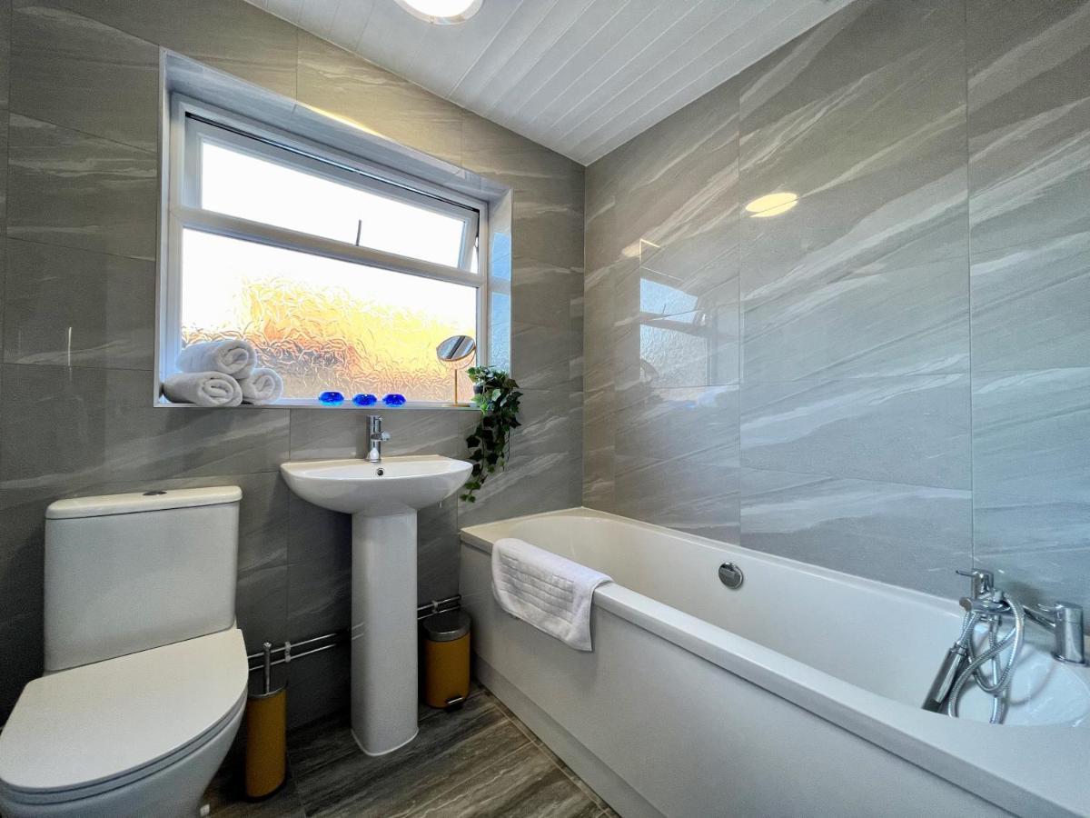 Curzon House One - Great For Contractors Or Family Holidays Cleethorpes Exteriör bild